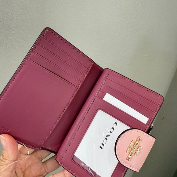 Coach Medium Corner Zip Wallet In Signature Canvas CW786 In POWER PINK - Picture 4 of 7